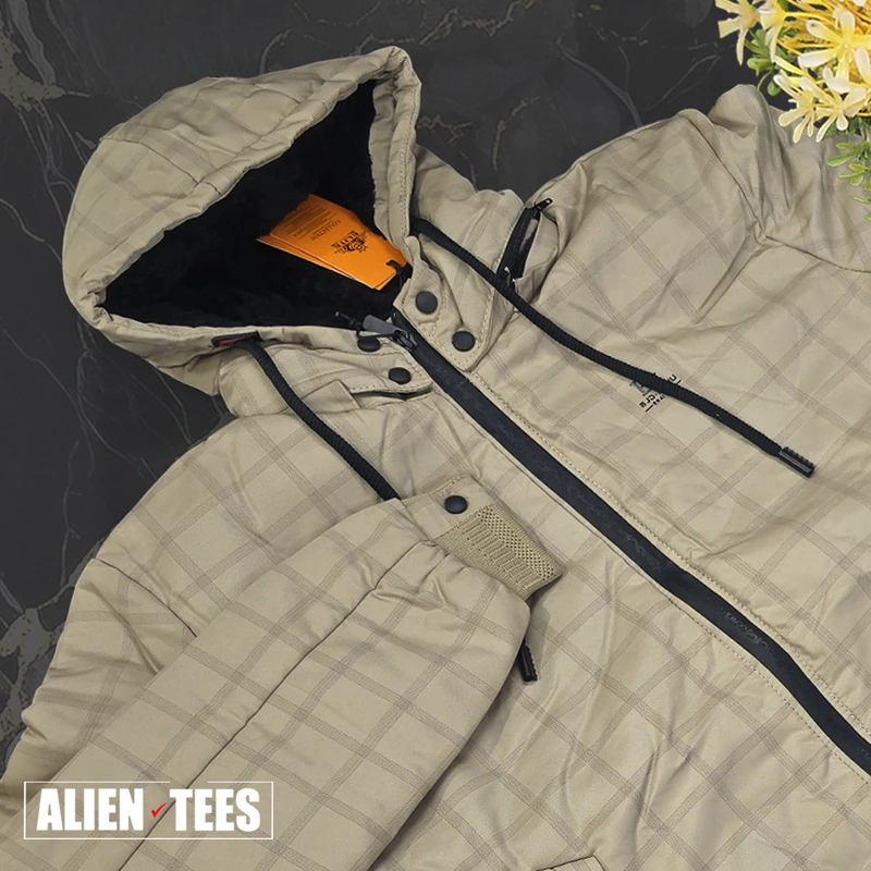 W52 CheckCrest Jacket